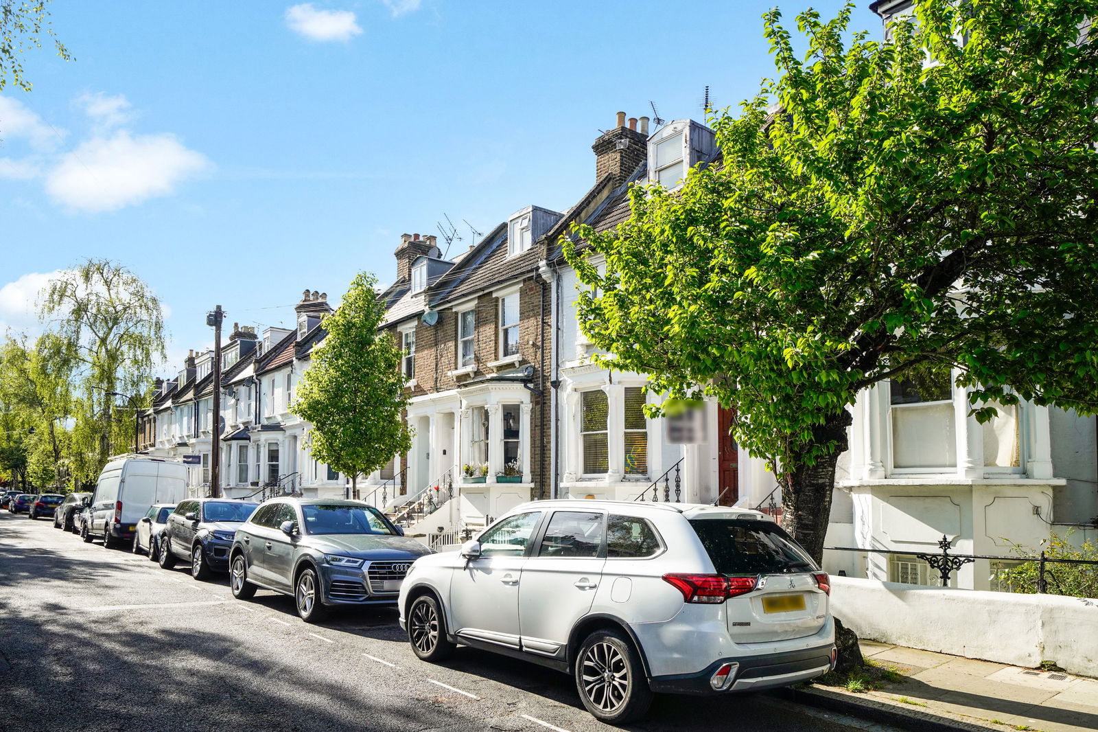 4 bedroom triplex for sale 0