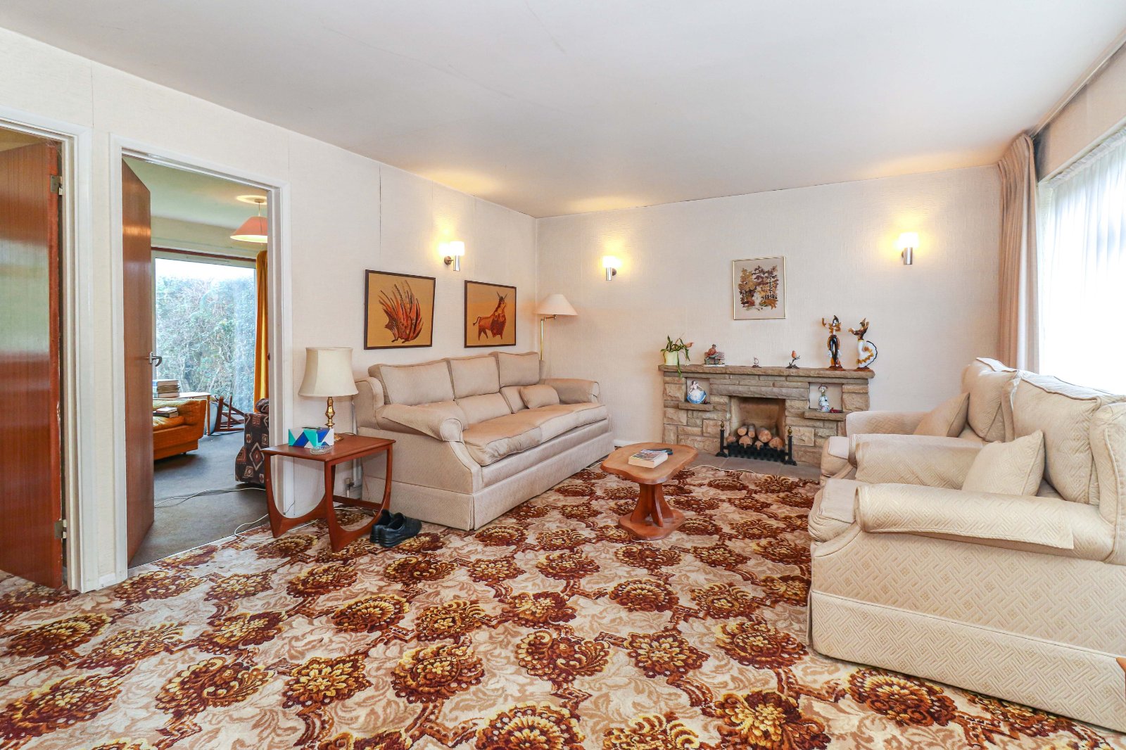 4 bedroom detached house for sale 0