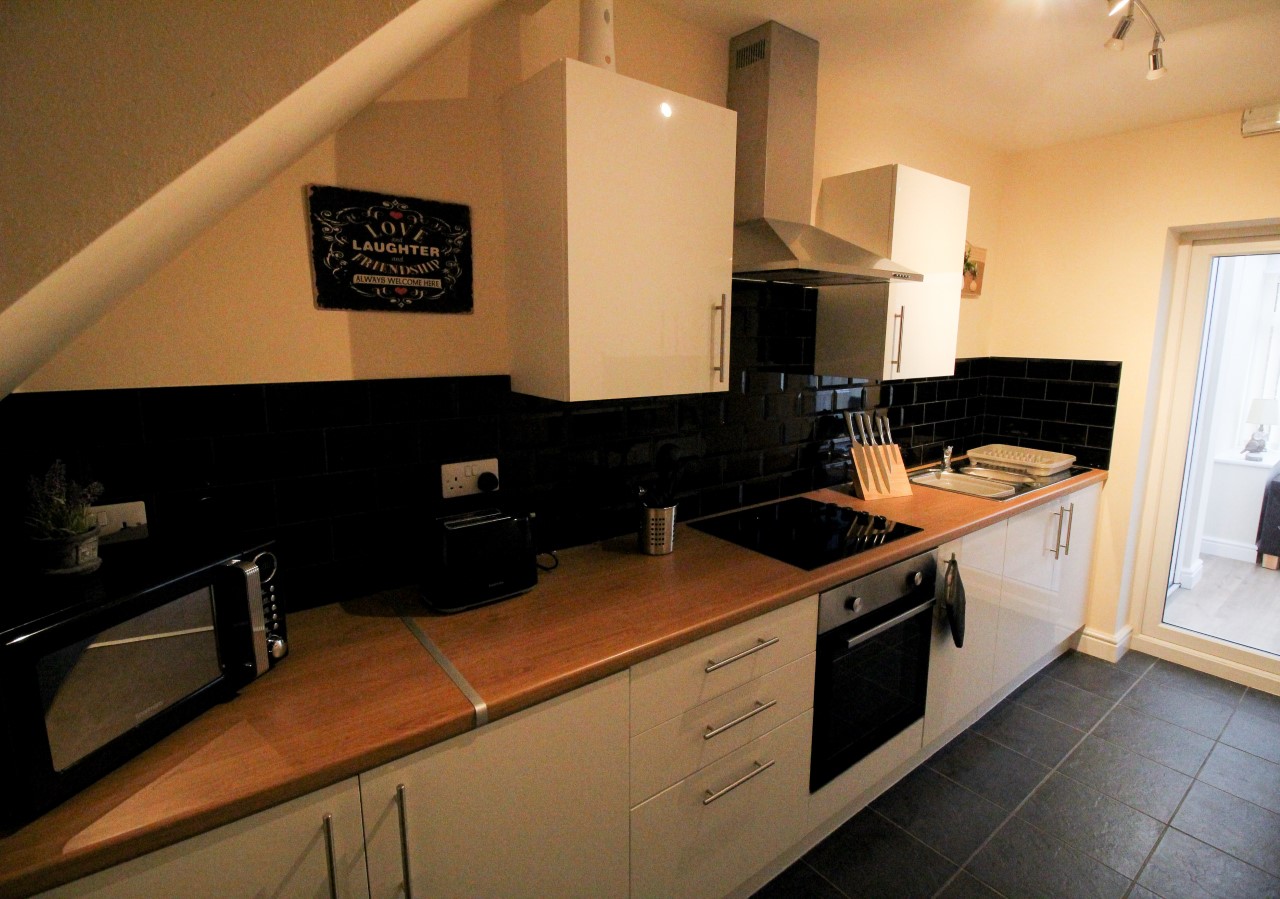 4, St Edmunds, Thurcroft photo 5
