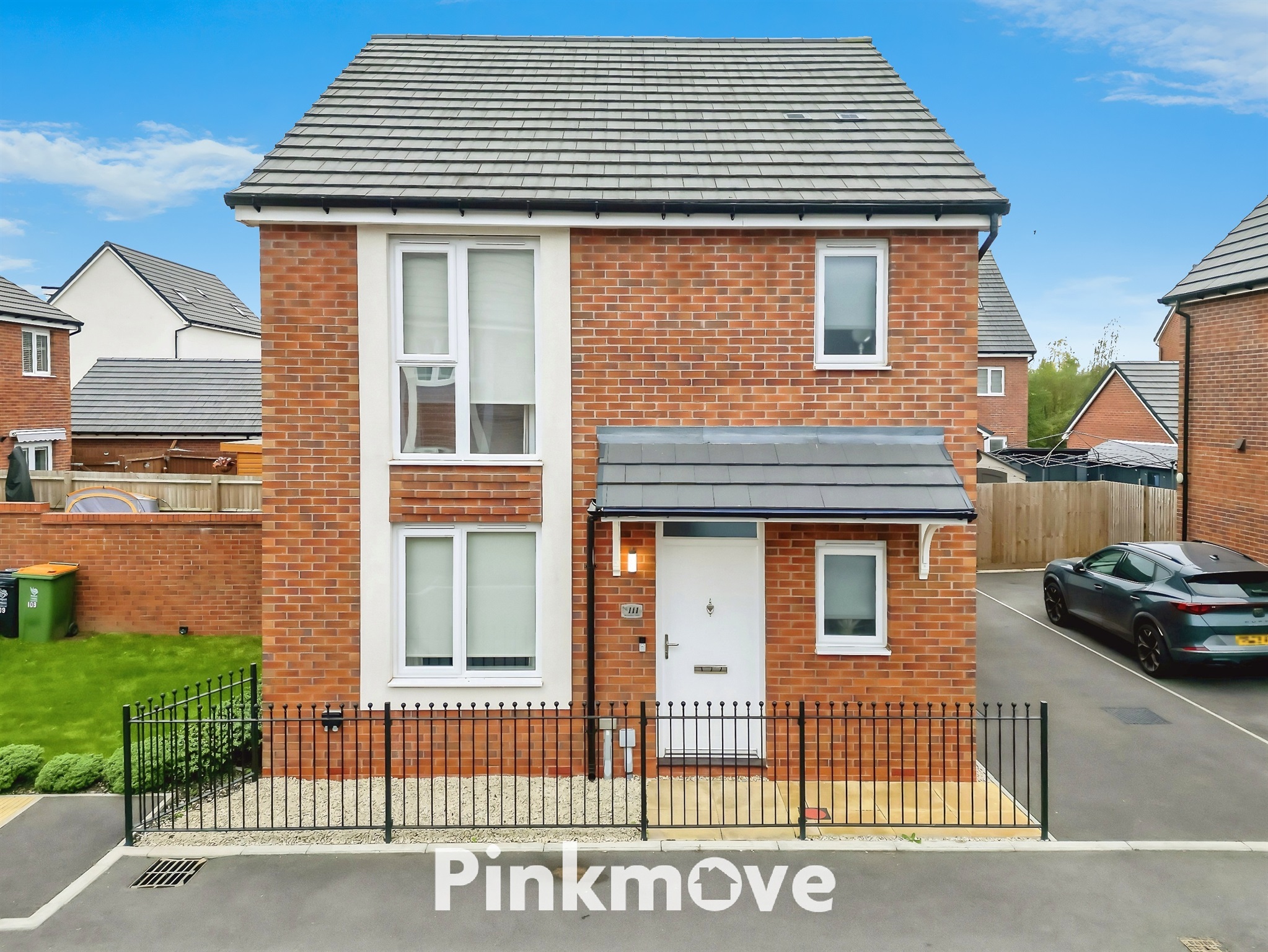 3-bed detached on 111, Deepwater Drive, Newport, £350,000