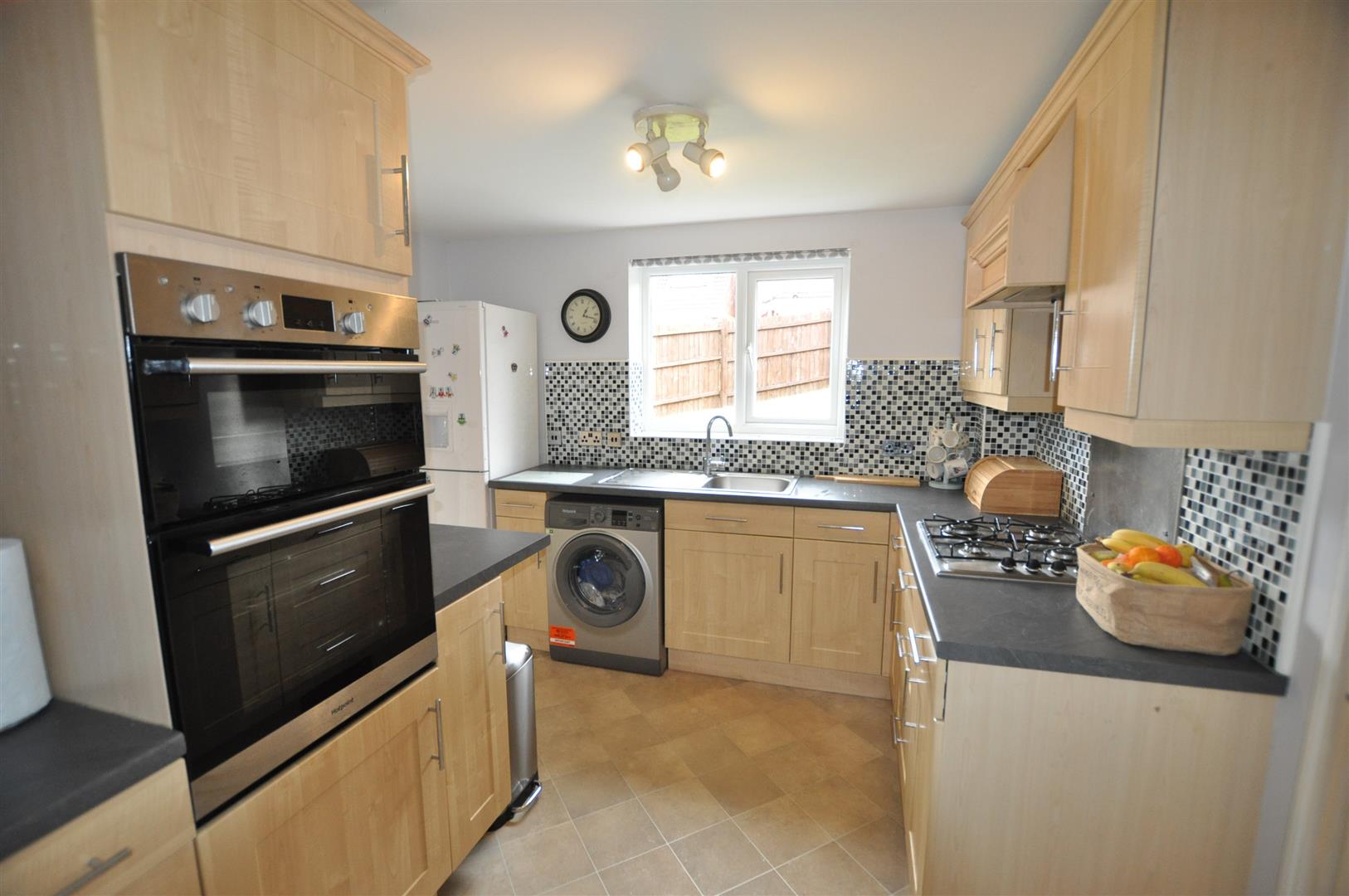 Photos of Maes Ty Gwyn, Llangennech, Llanelli SA14 61941634