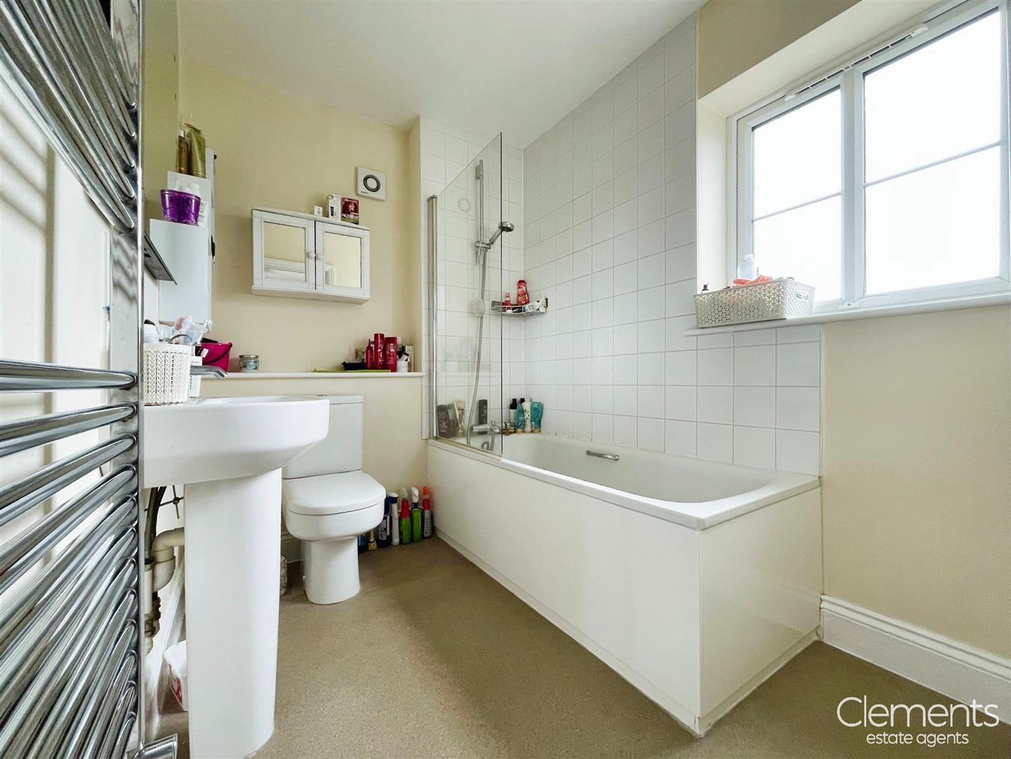 Photos of Oatridge Gardens, Hemel Hempstead Industrial Estate, Hemel