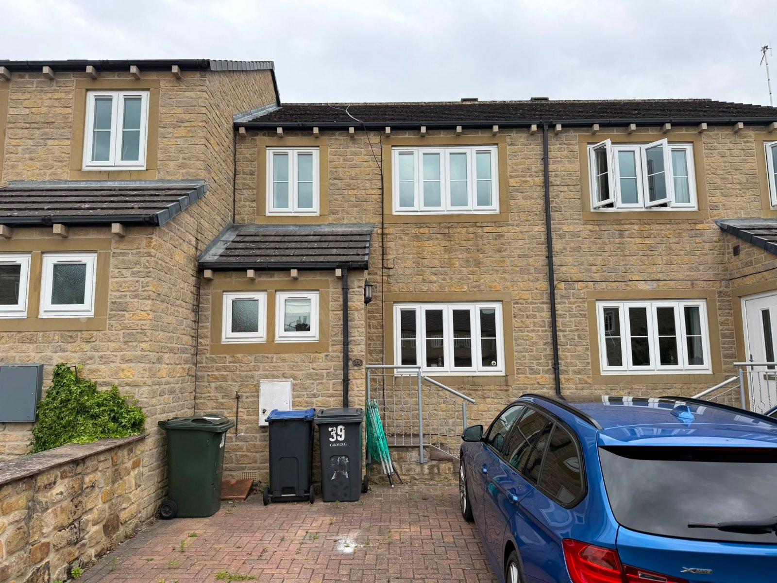 39, New Close Mill Fold, Keighley photo 2