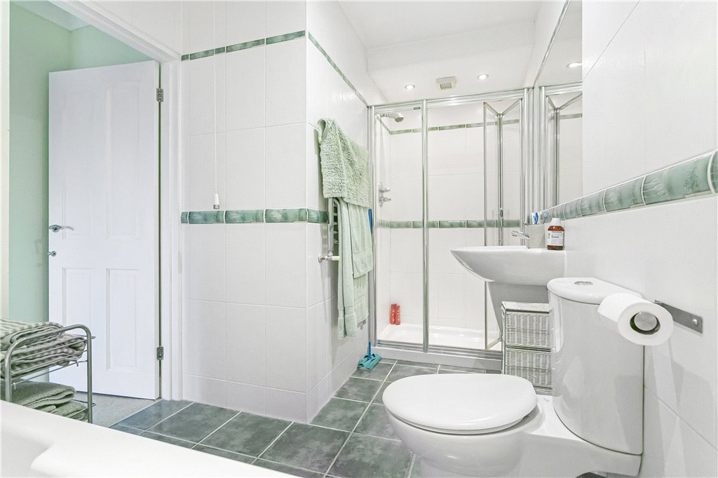 Photos of Ashford Road, StainesUponThames, Surrey TW18 63991505