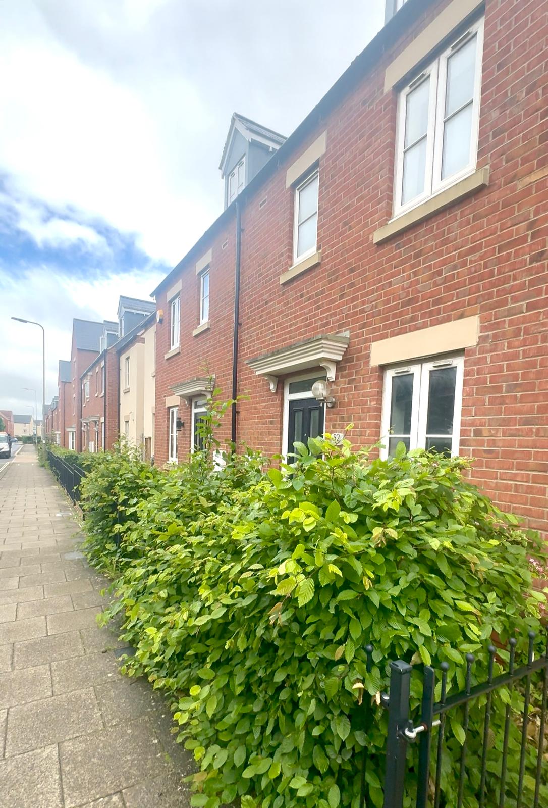 52 Whitelands Way, Whitelands Way, Bicester photo 5