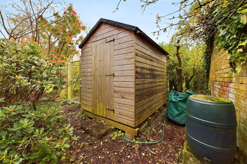 Photos of Victoria Avenue, Carluke ML8 67189985 PrimeLocation