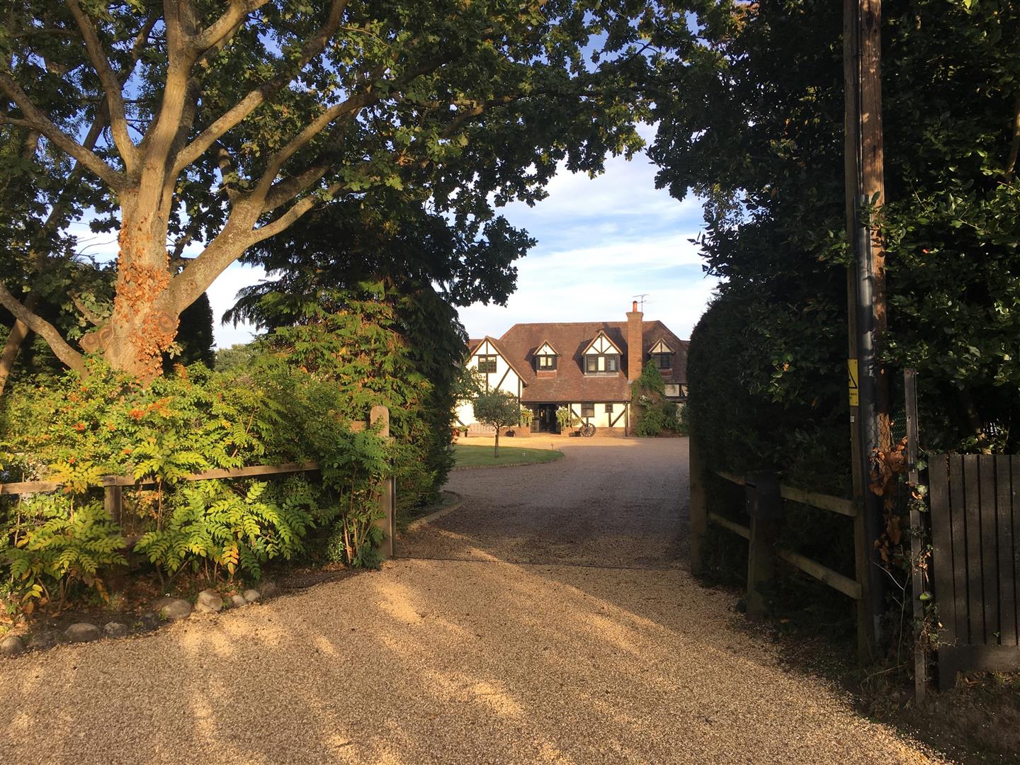 5 bedroom detached house for sale 0