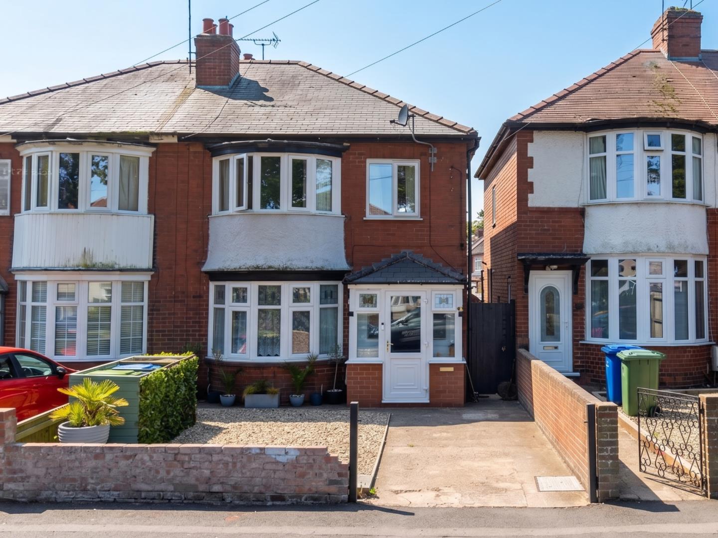 23, St. Aidan Road, Bridlington photo 3