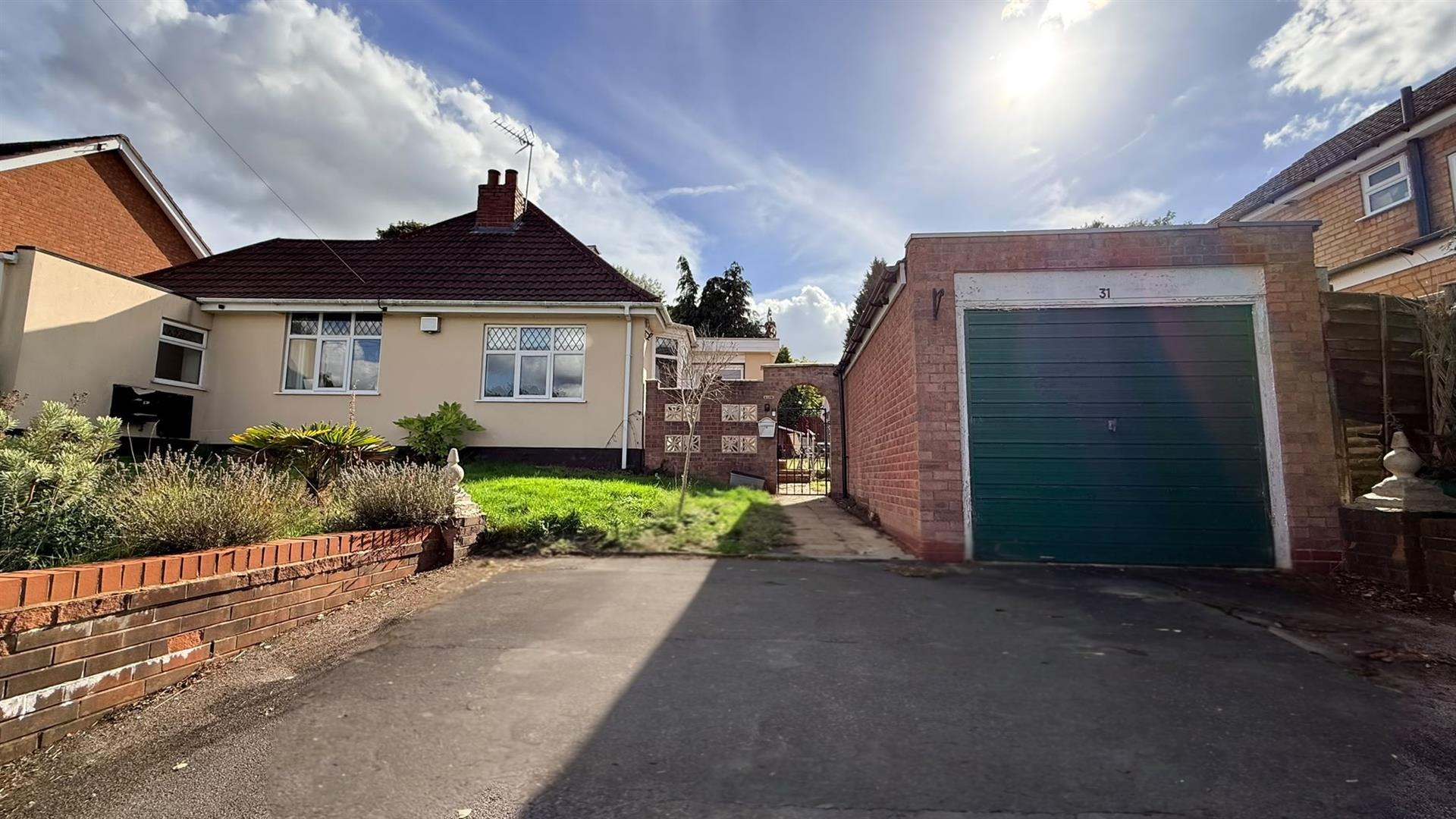 3 bed bungalow for sale