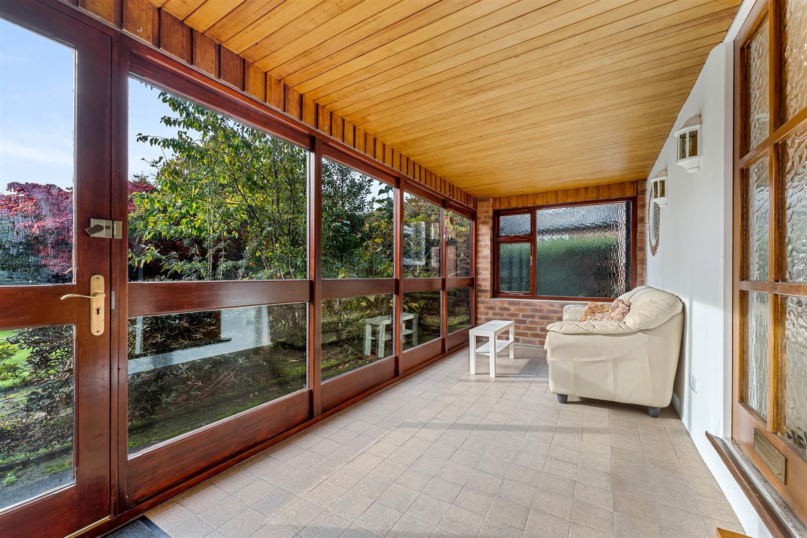 5 bedroom detached house for sale 0