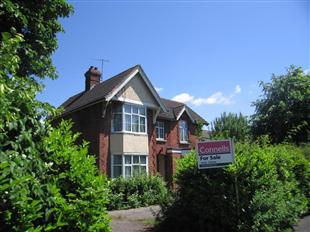 4 bed Detached House