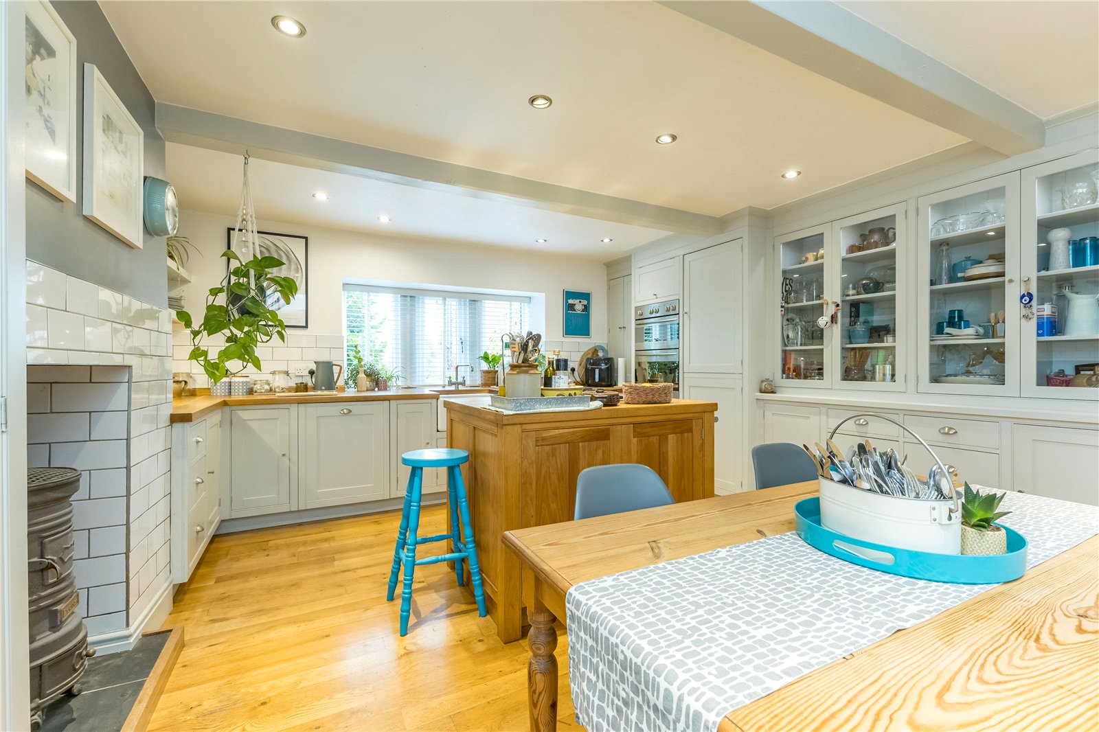Oak Tree Cottage, 148, Wakefield Road, Huddersfield photo 4