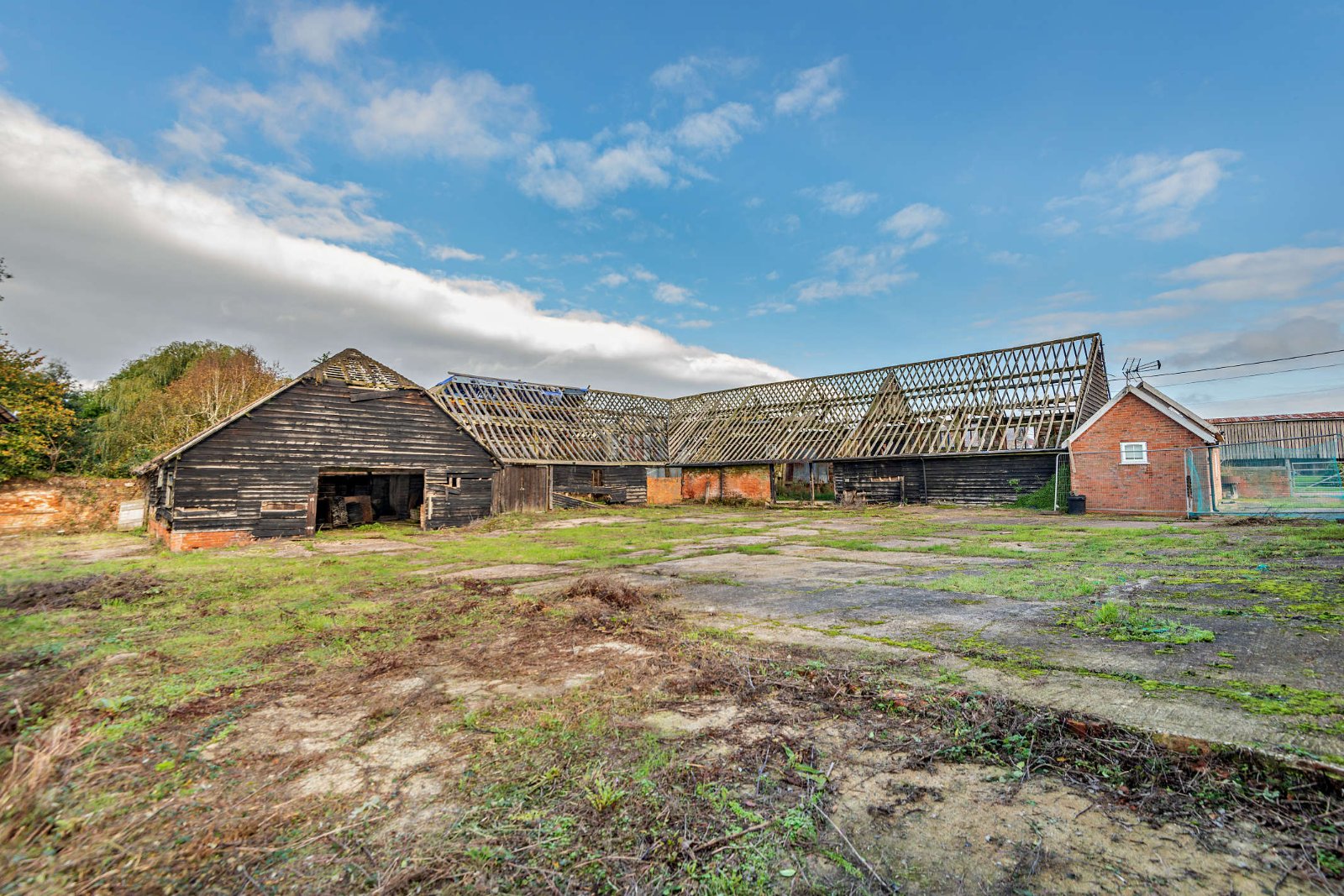 5 bedroom detached new house for sale 0