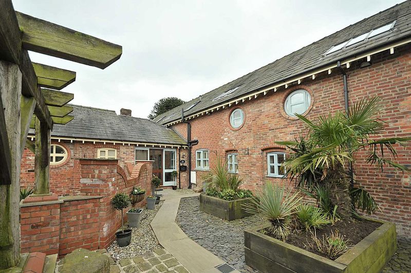 Free property report The Croft, Holmes Chapel Road, Toft, WA16 9PF