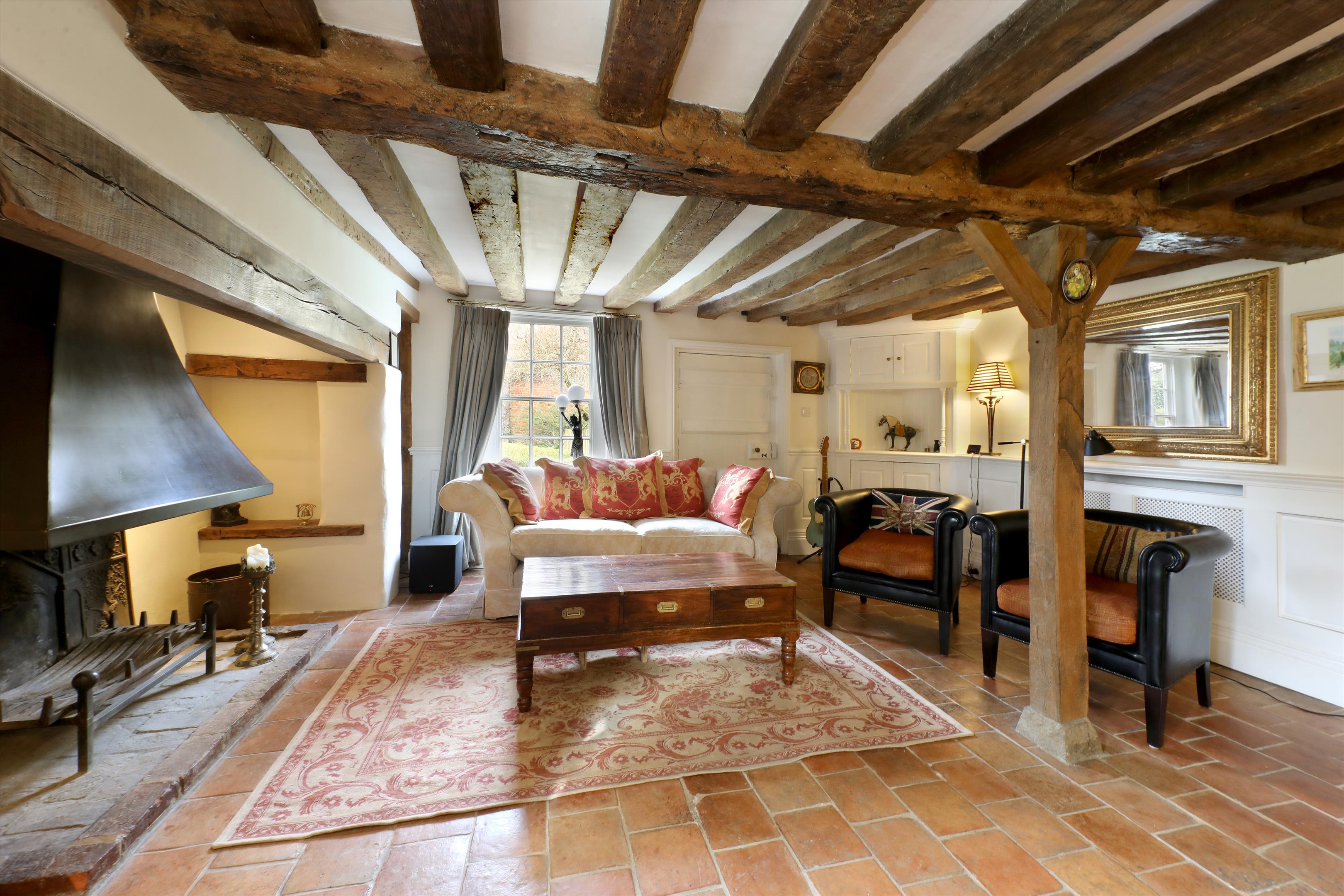 3 bedroom semi-detached house for sale 0