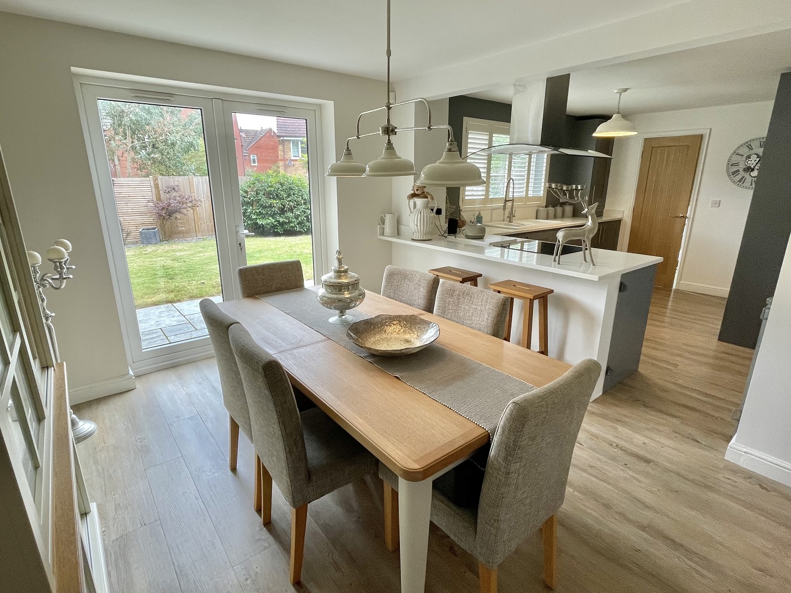 Photos of Loughland Close, Blaby, Leicester, Leicestershire. LE8