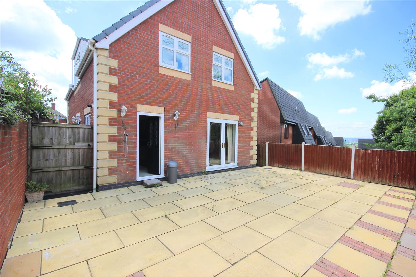Photos of Walton Heights, Walton Close, Rowley Regis B65 61663583
