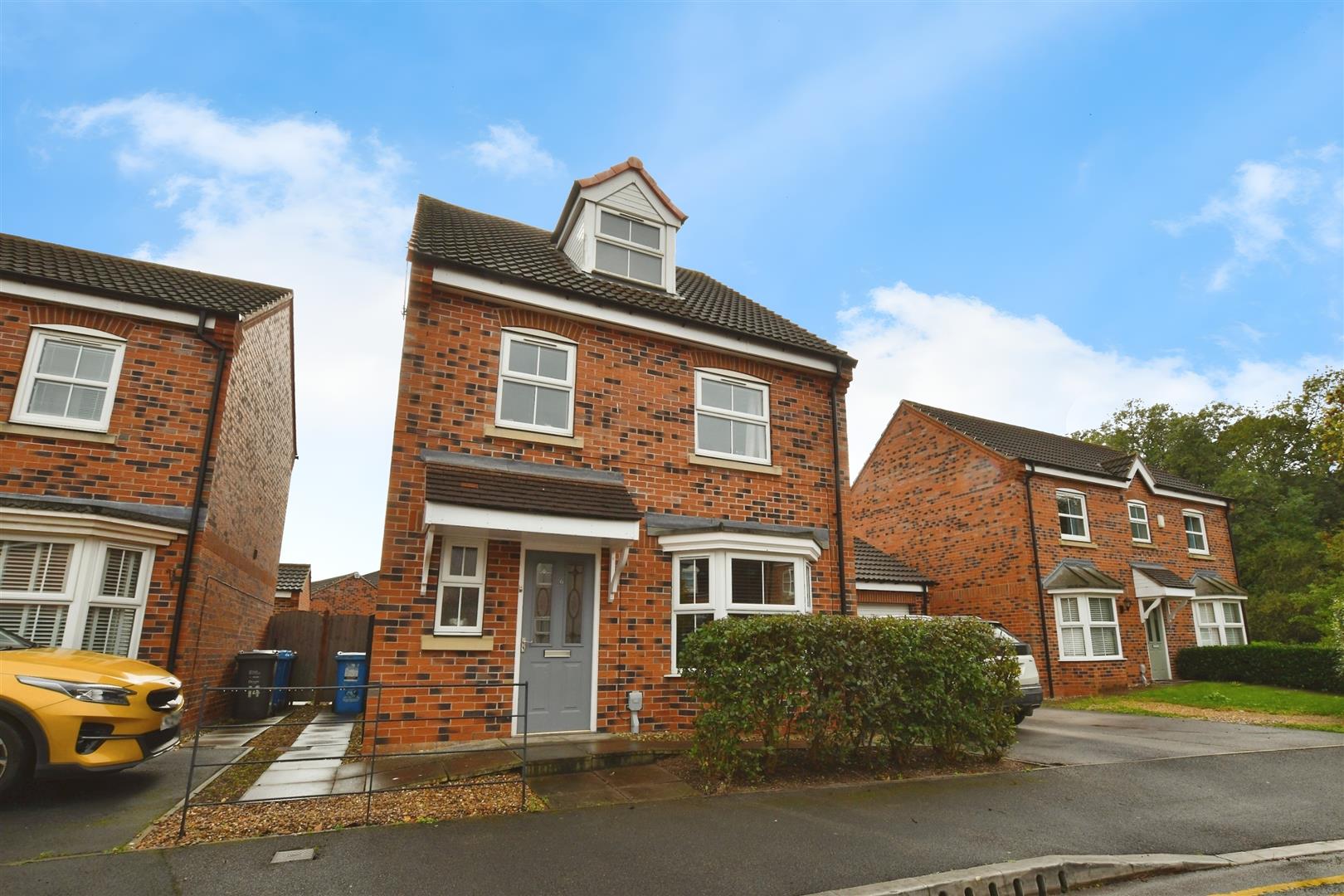 4-bed detached on 16, Shinewater Park, Hull, £280,000