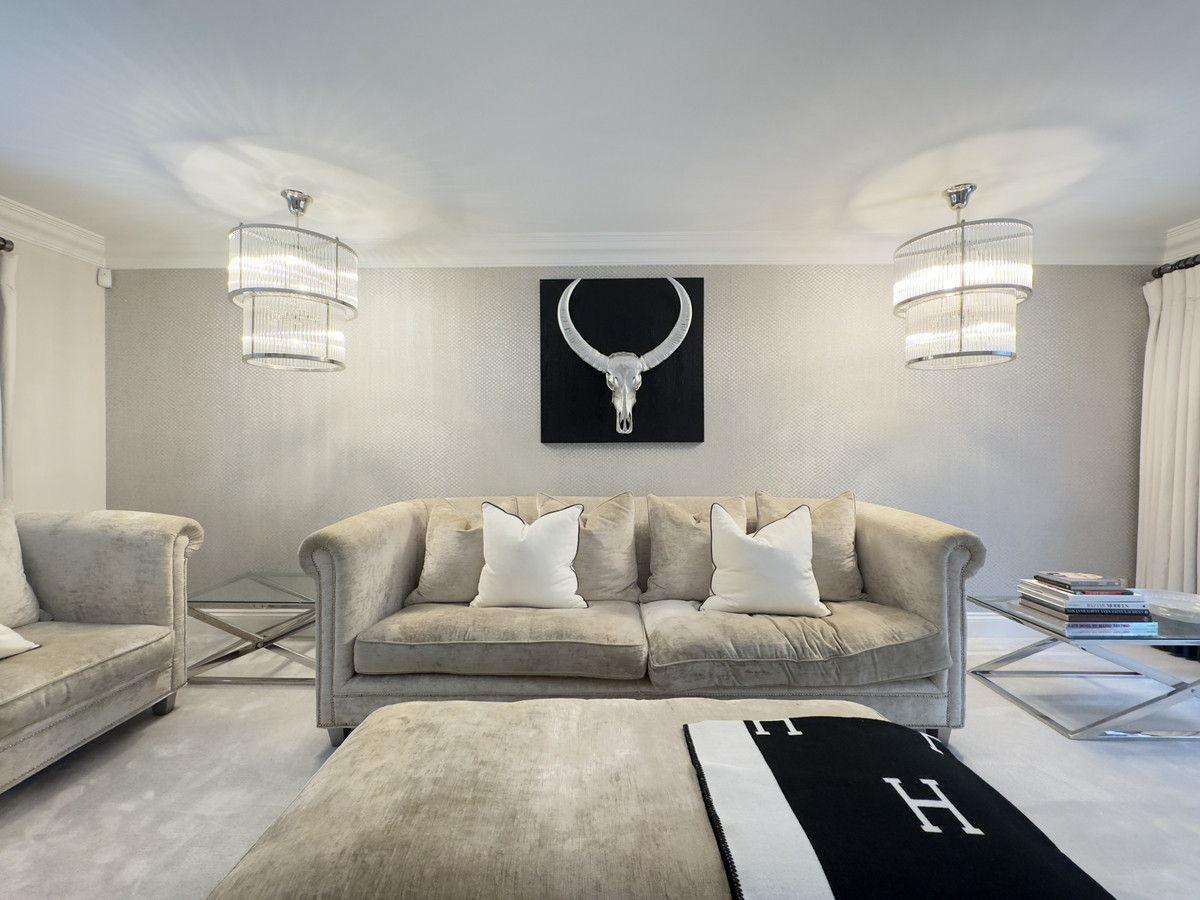 5 bedroom detached house for sale 0