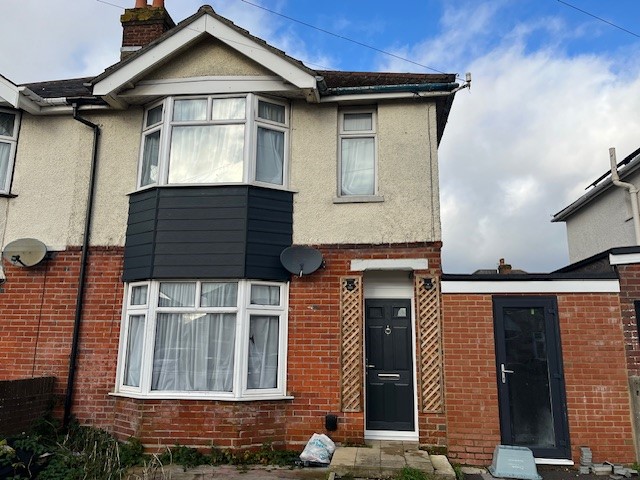 6, SOUTHAMPTON photo 2