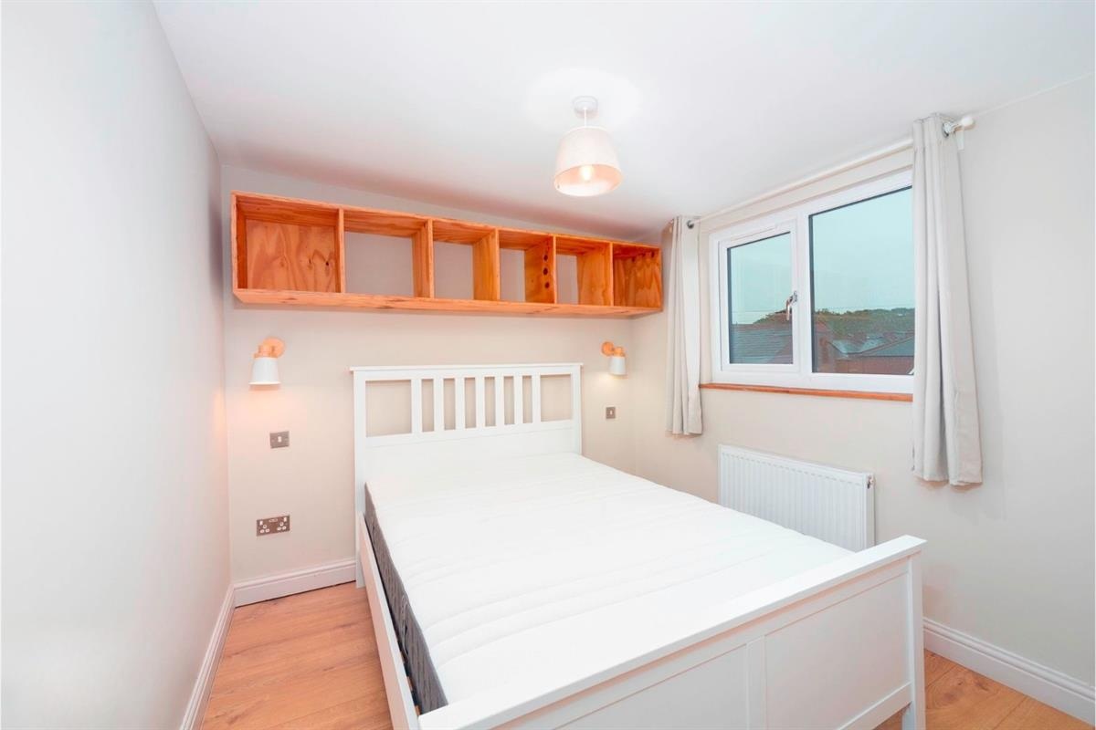 35 Ruskin Avenue, Manchester photo 5