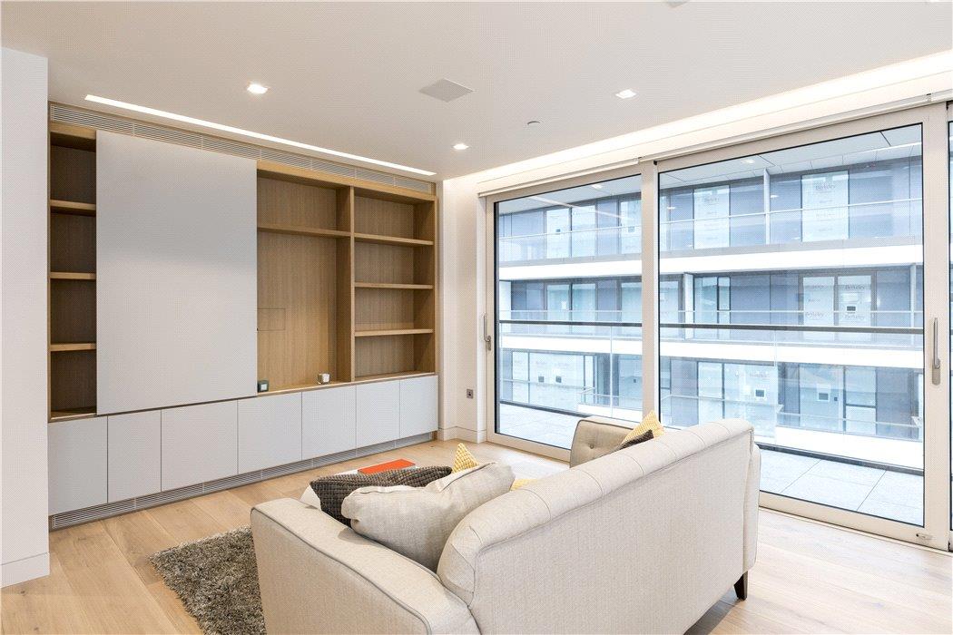3 bedroom flat for sale 0
