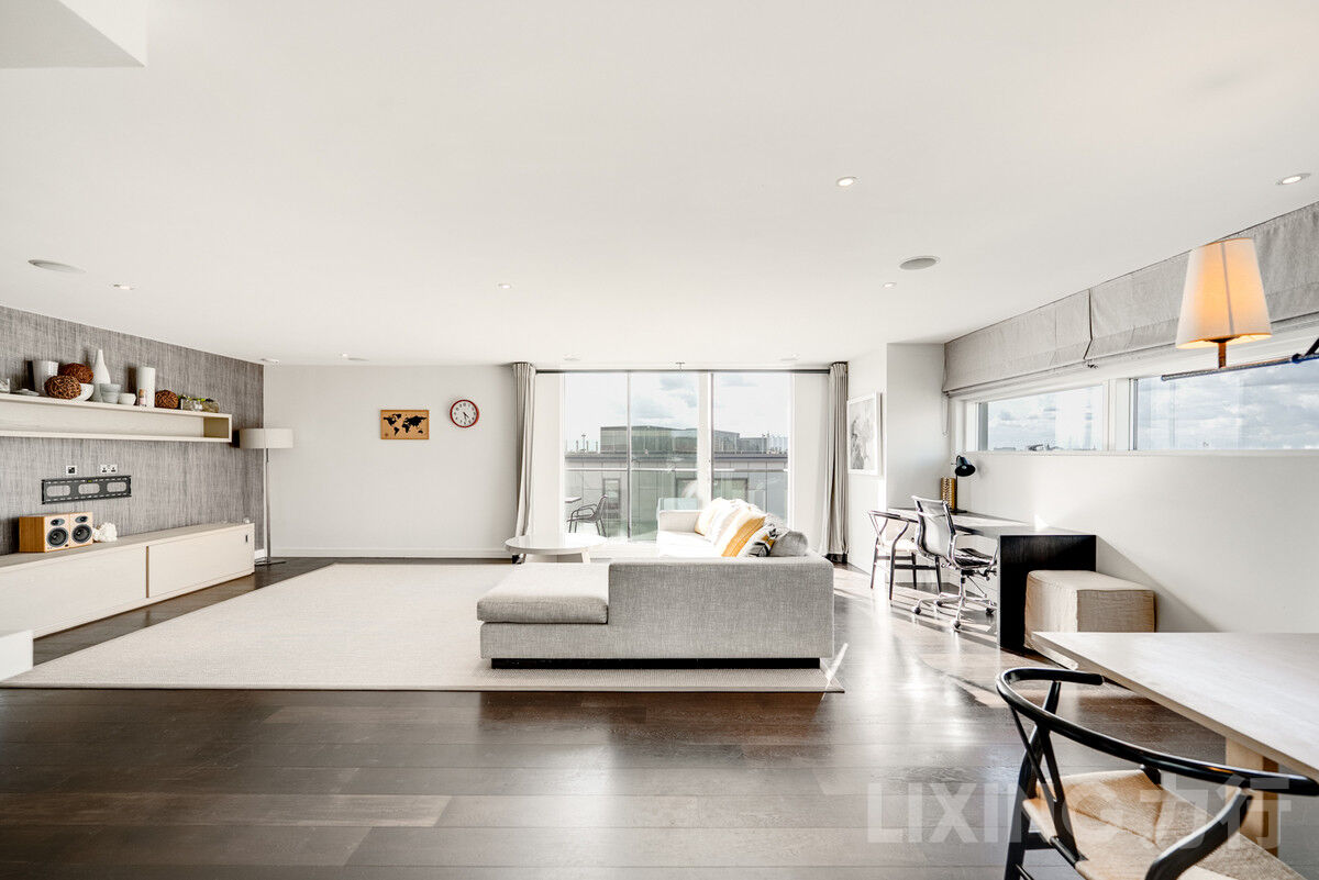 3 bedroom flat for sale 0