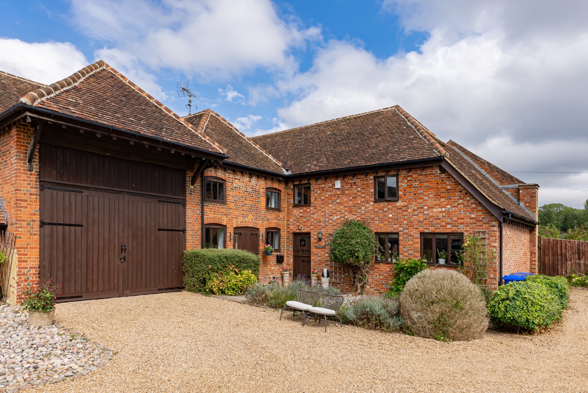 5 bedroom barn conversion for sale 0