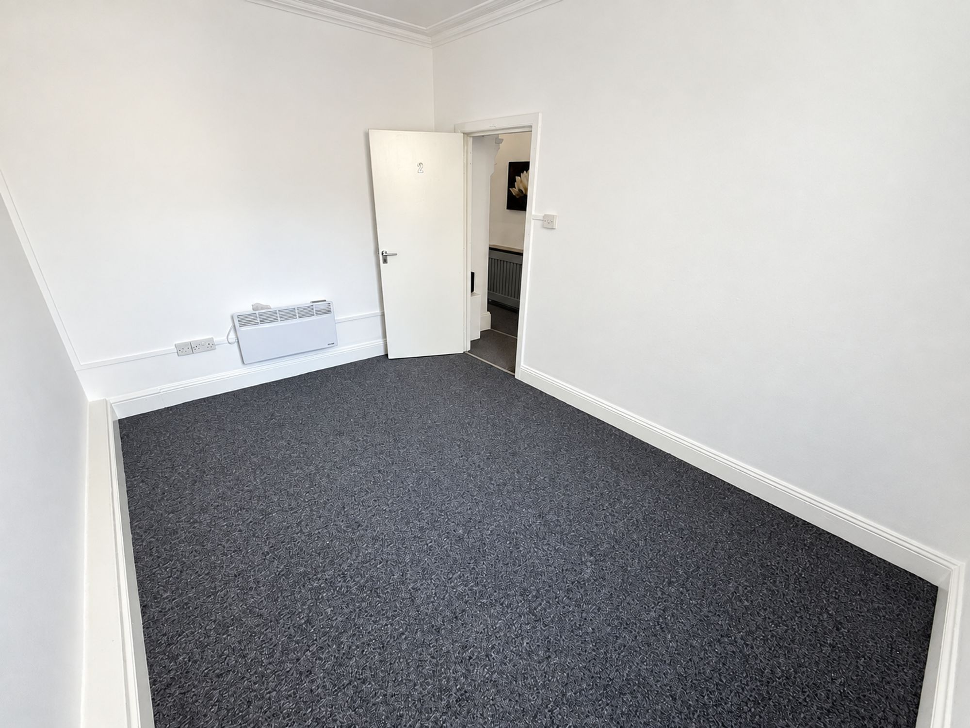 Room 2, 11 Kingston Road, Bristol photo 5