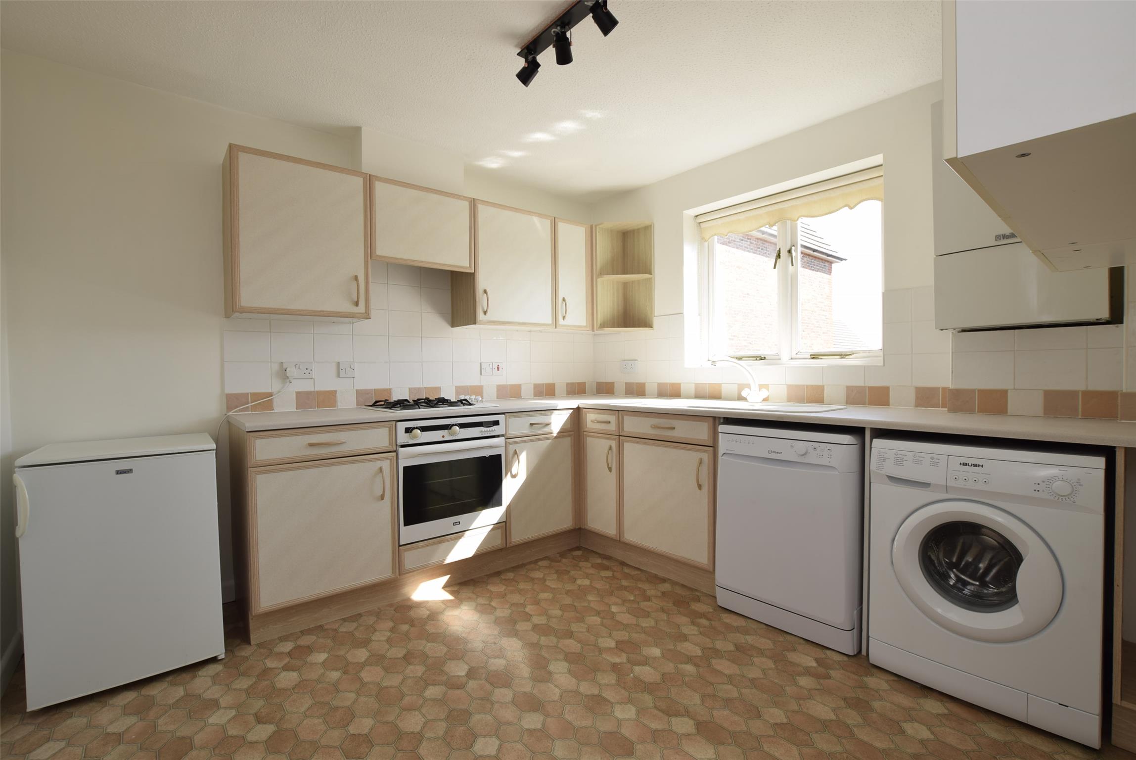 23, Willow Brook, Oxfordshire photo 4