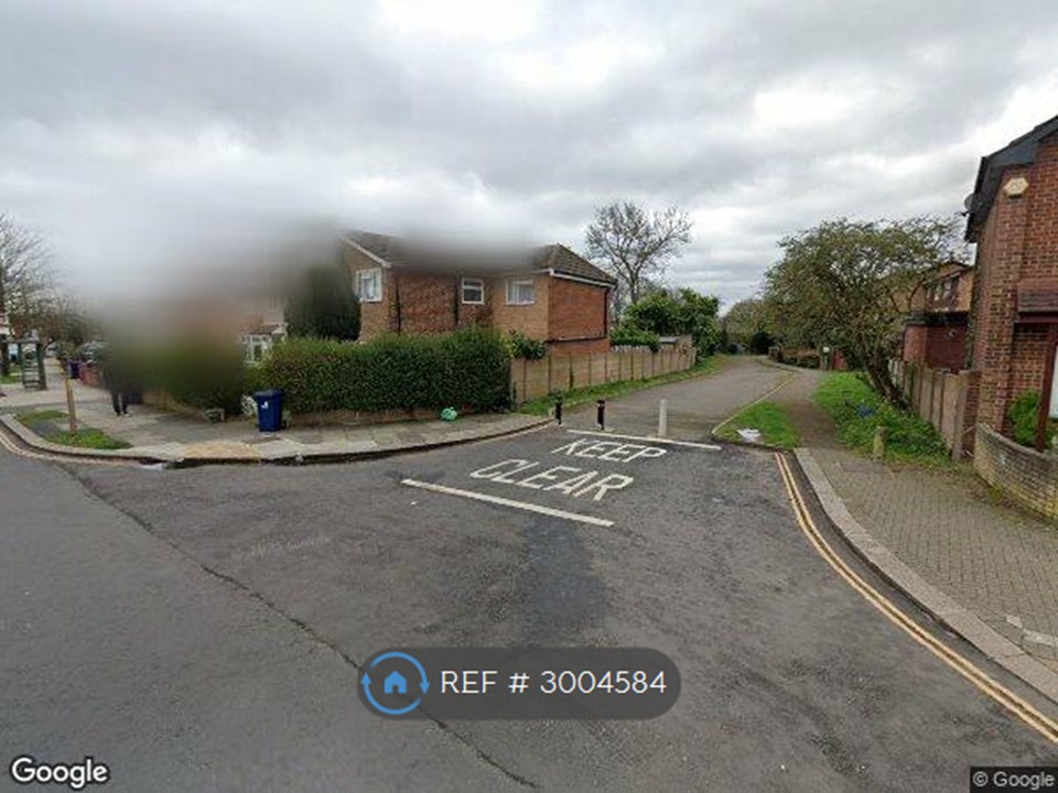 A Bilton Road, Perivale, Greenford photo 2