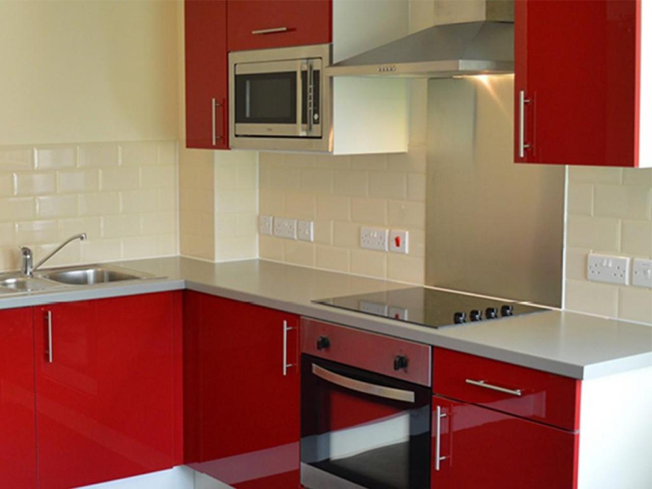 8, Brymore Road Canterbury, Kent photo 5
