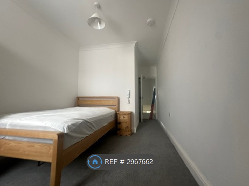 Alexandra Road, Sheerness photo 5