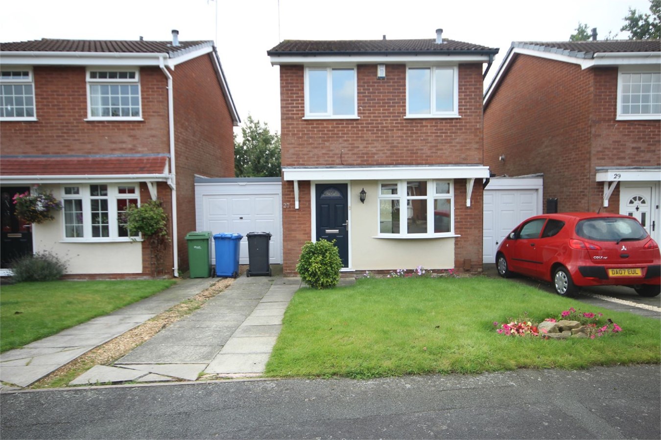 Free property report 27 Wiltshire Close, Woolston, Warrington, WA1 4DA