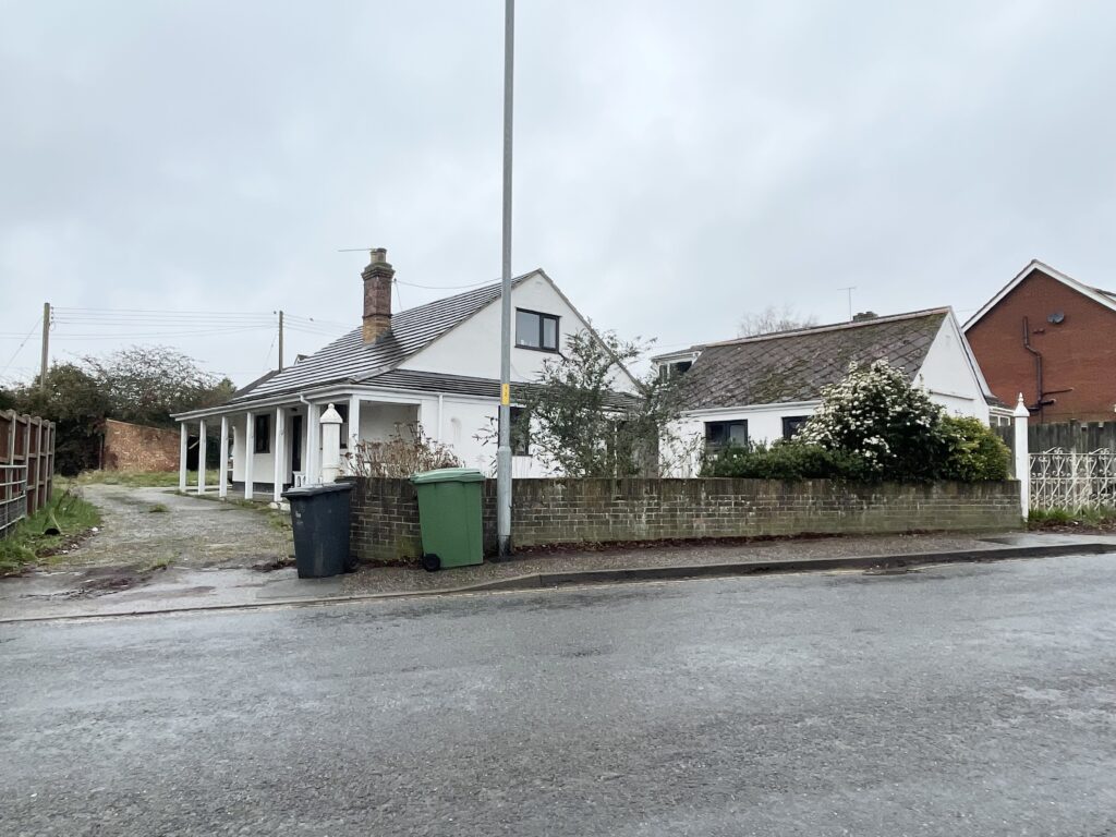 51, Norwich Road, Norwich photo 4