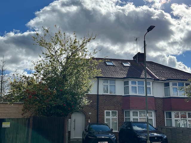 5 bedroom semi-detached house for sale 0