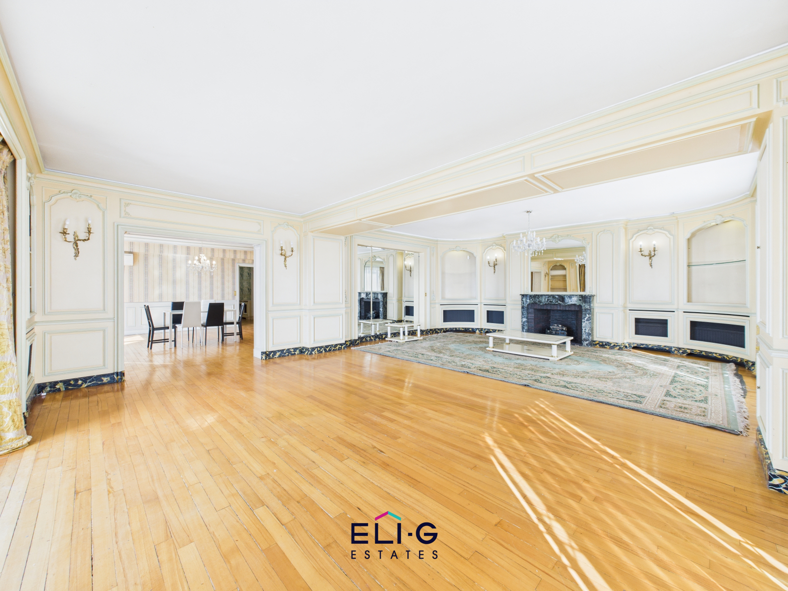 5 bedroom flat for sale 0