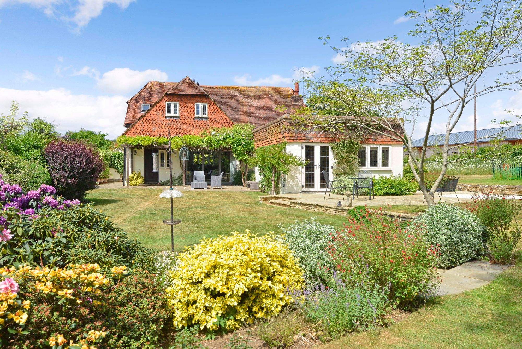 6 bedroom detached house for sale 0