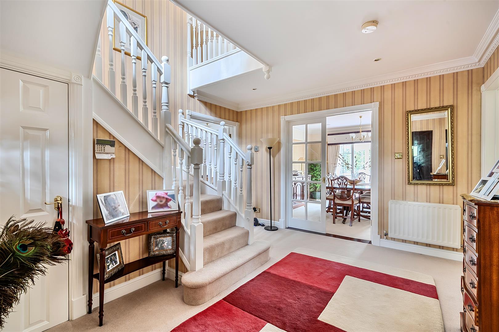 5 bedroom detached house for sale 0