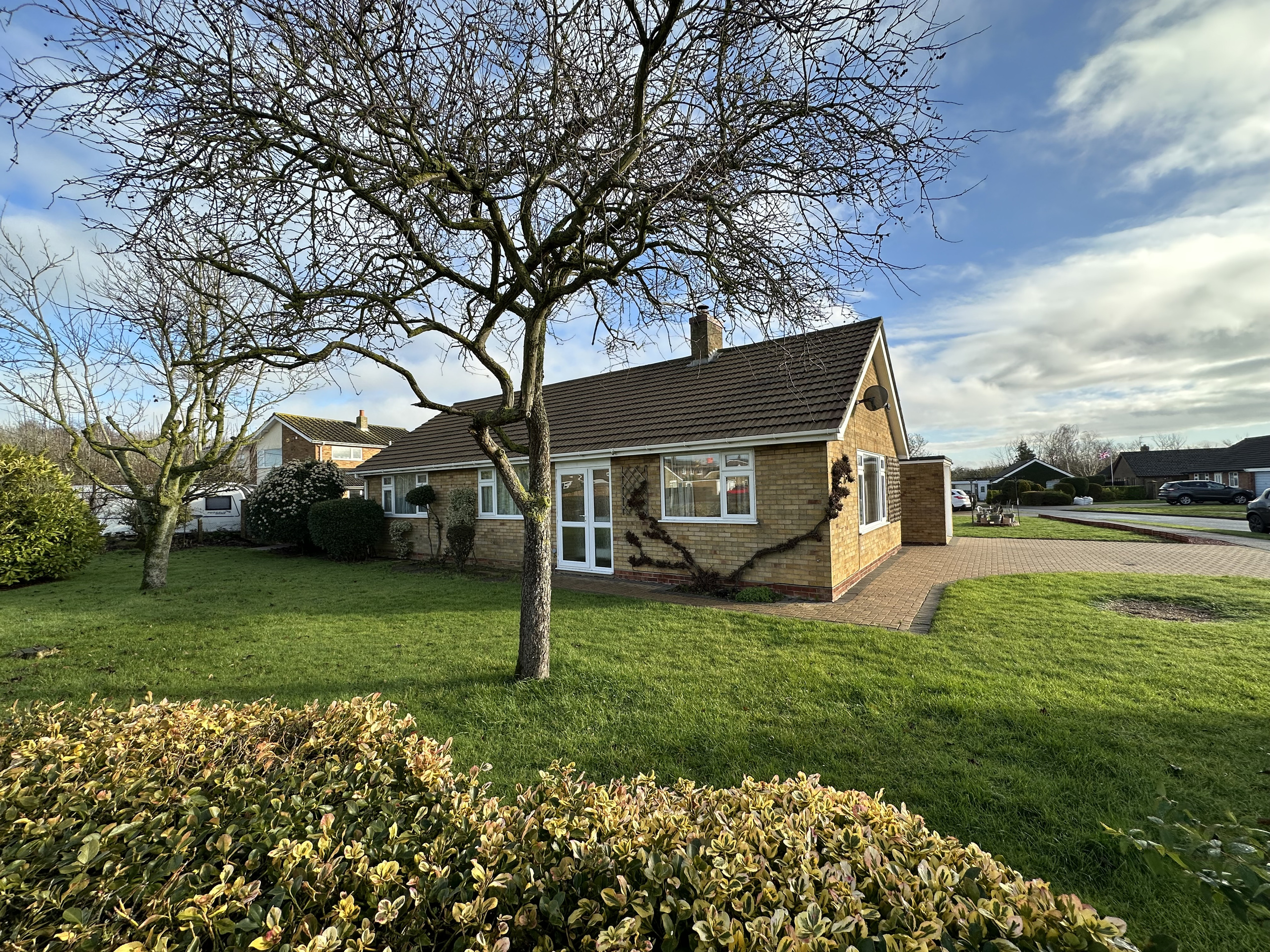 3-bed house on 18 Rookery Way, Stowmarket, £295,000
