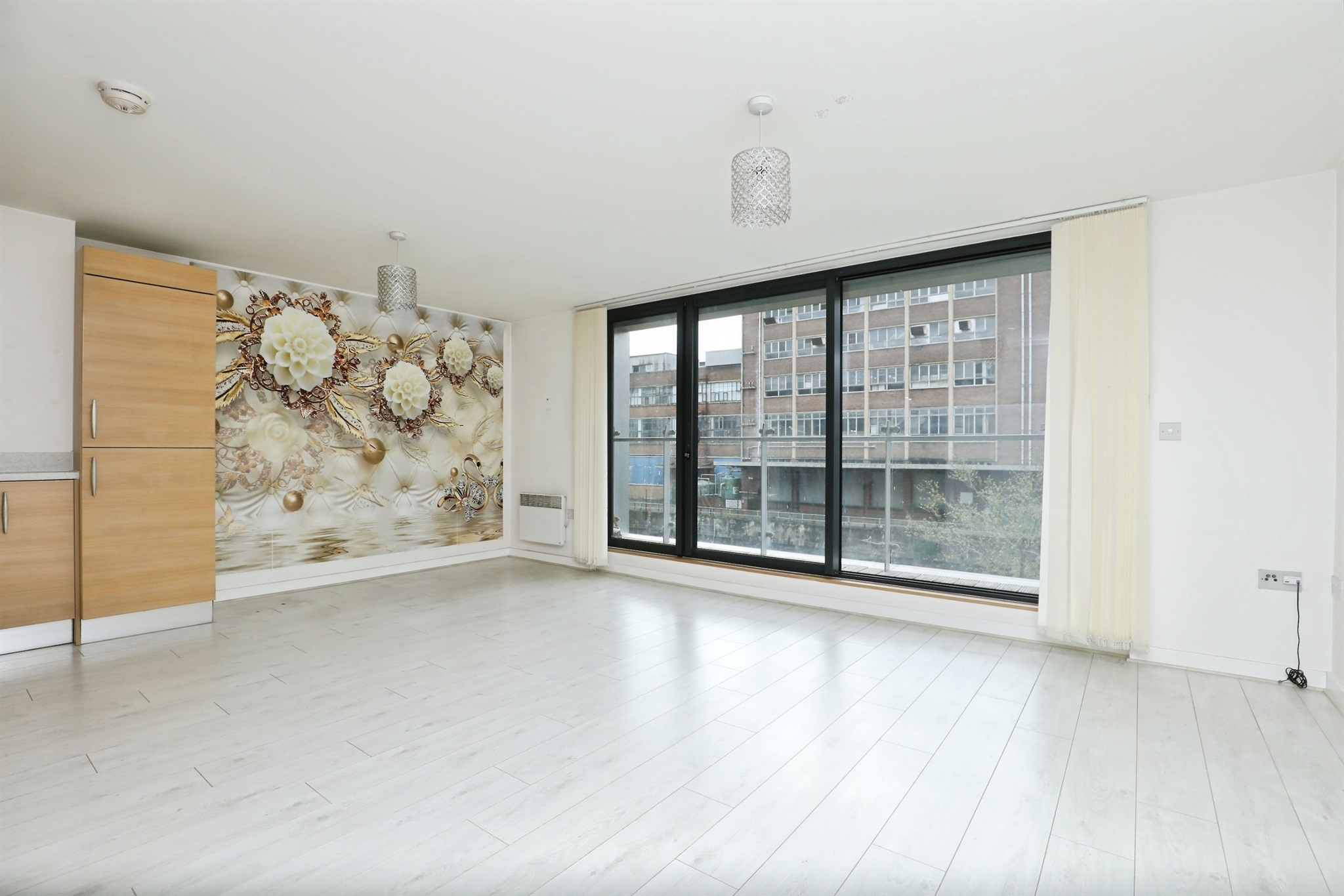 2-bed flat on 5, Robinson Bank, Geoffrey Watling Way, Norwich, £200,000