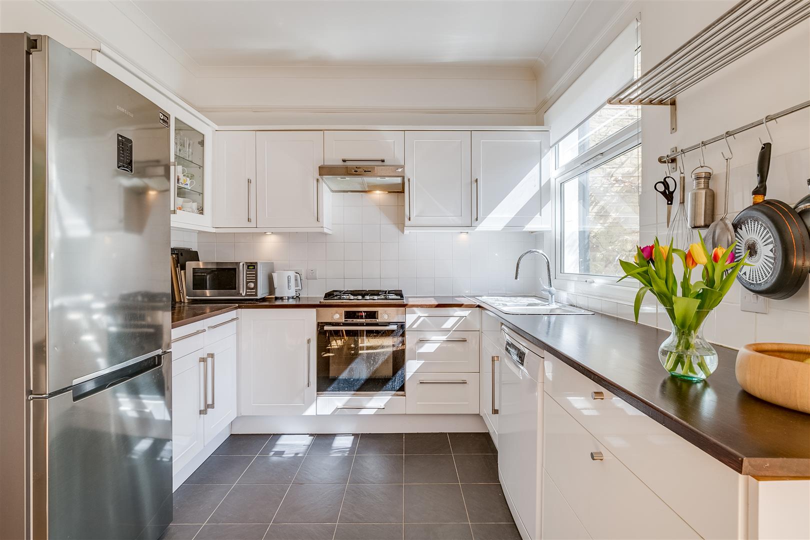 4 bedroom terraced house for sale 0