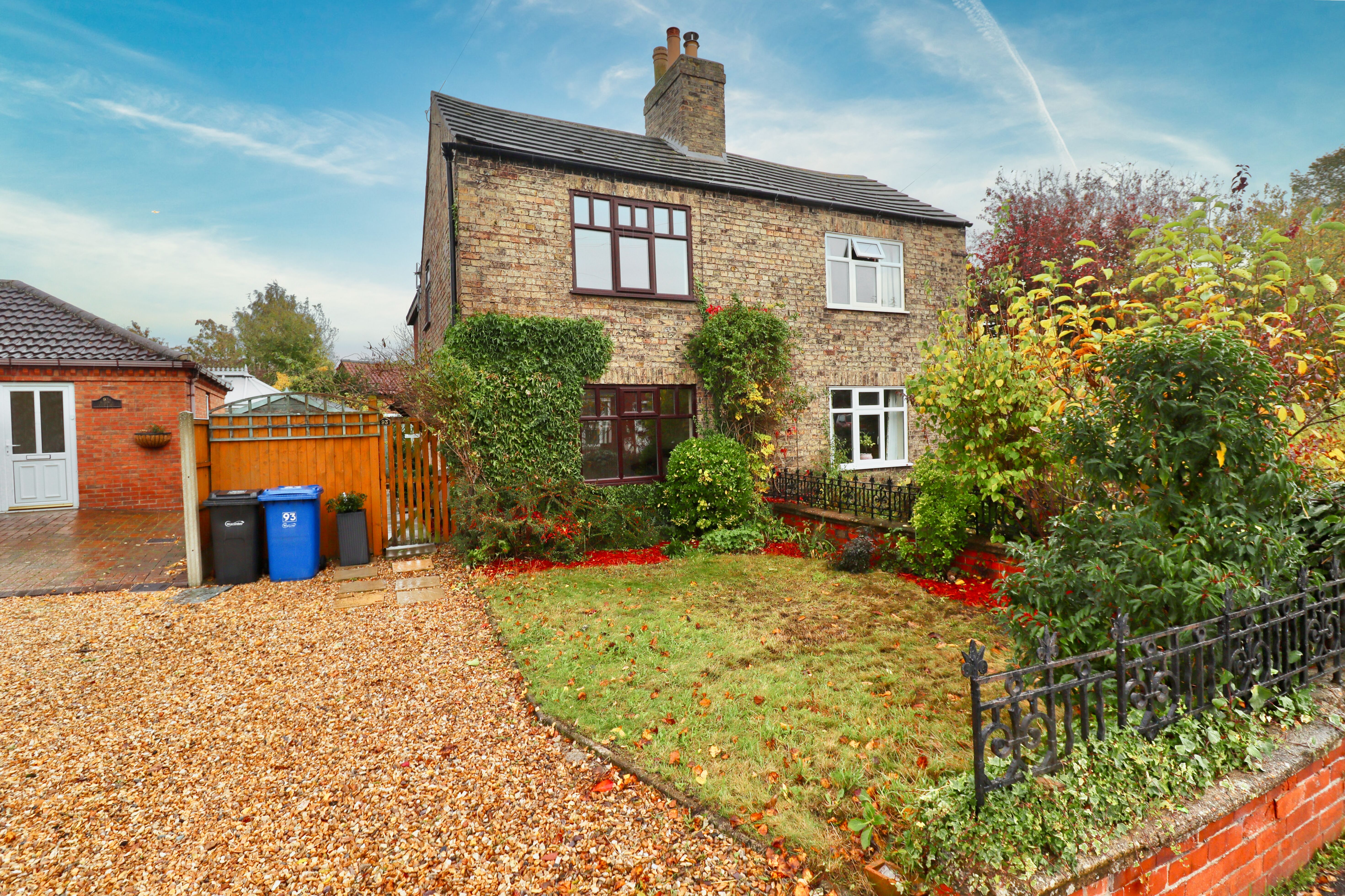 2-bed house on High Street, Saxilby LN1, £175,000