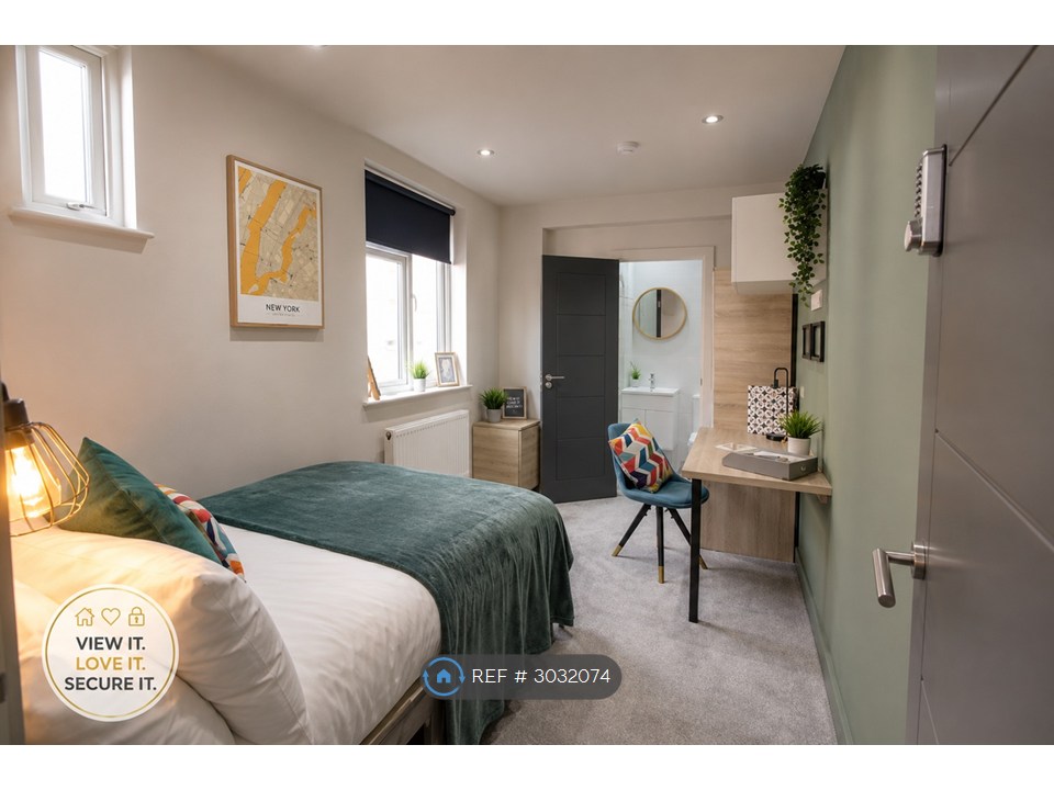 Saffron Lane, Leicester photo 5