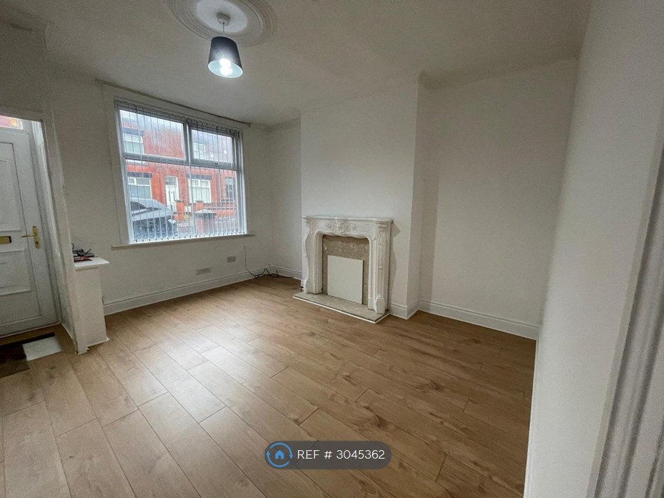 Queensgate, Bolton photo 5