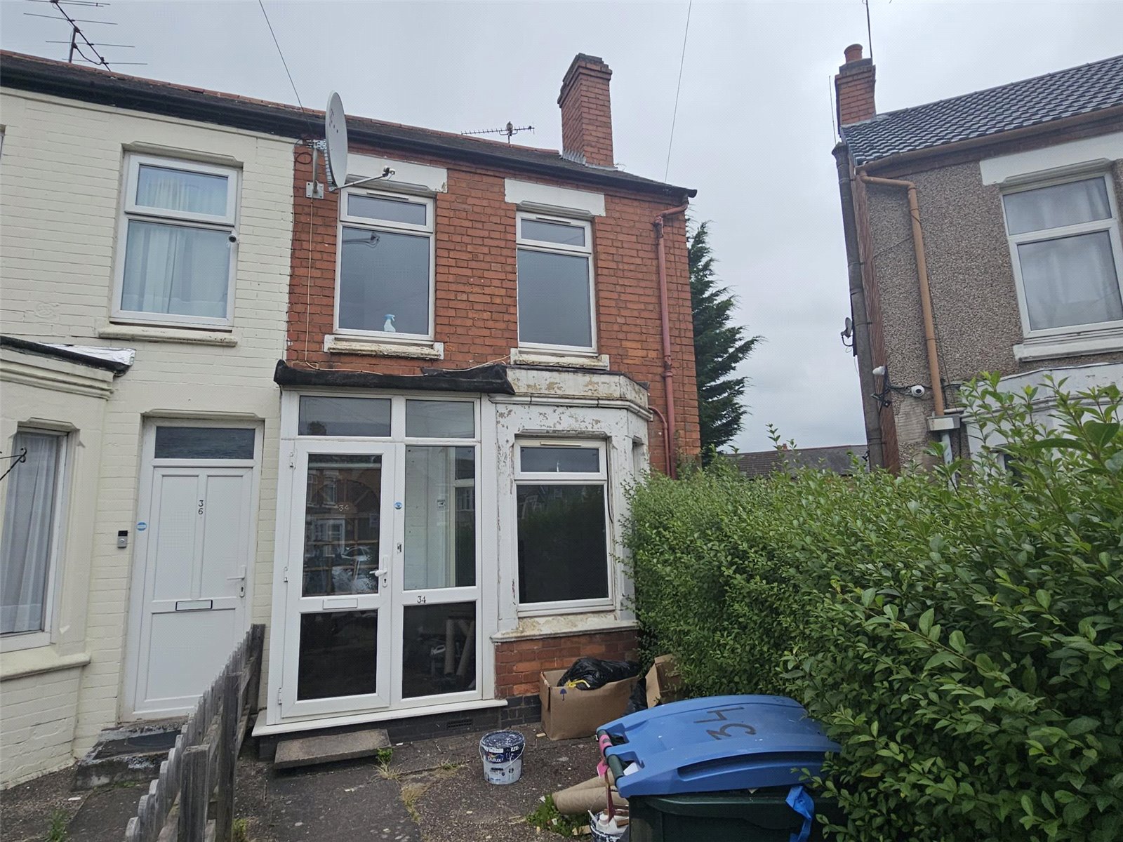 34, Astley Avenue, West Midlands photo 2