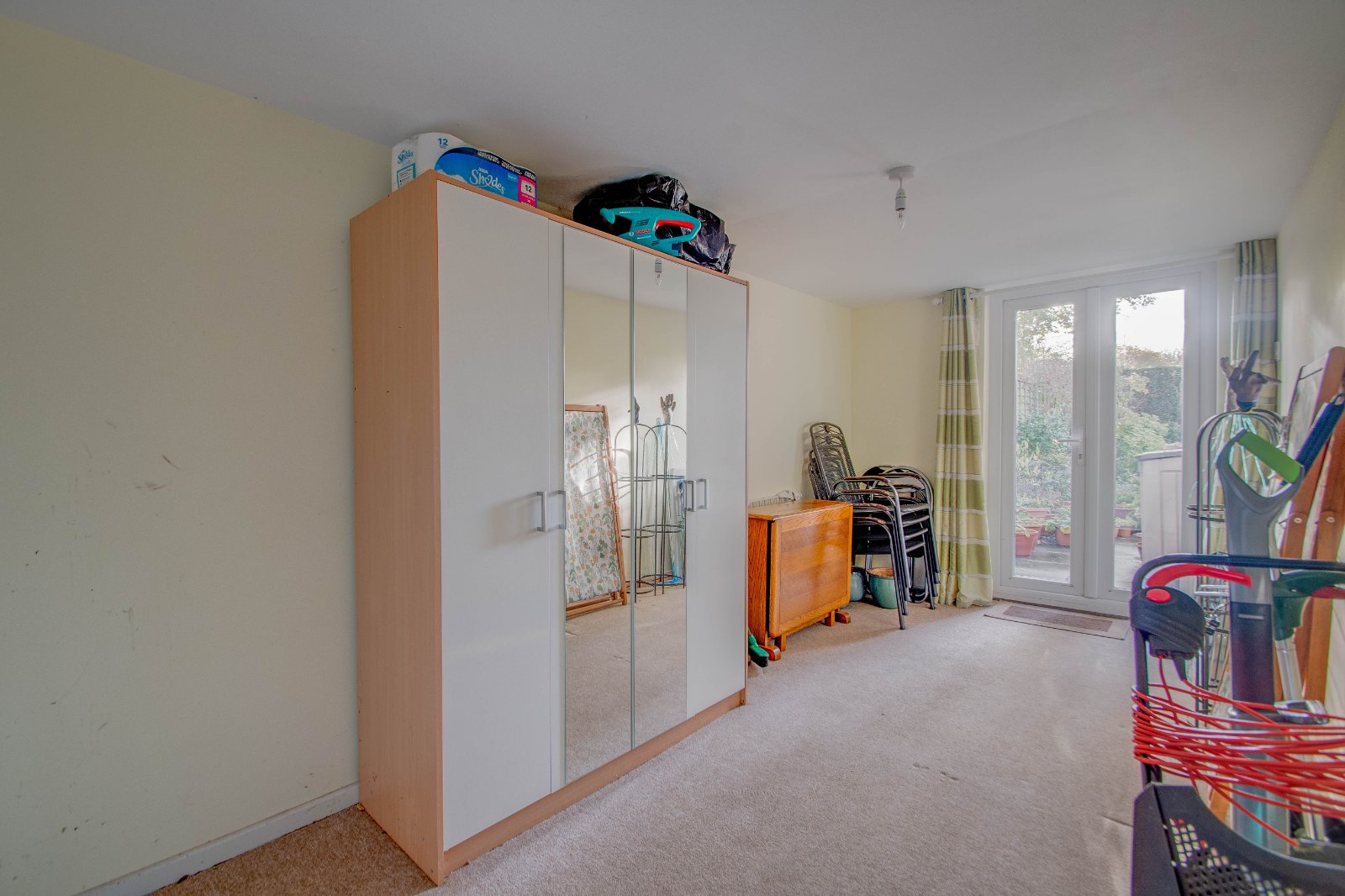 Photos of Lindridge Close, Winyates Green, Redditch, Worcestershire B98