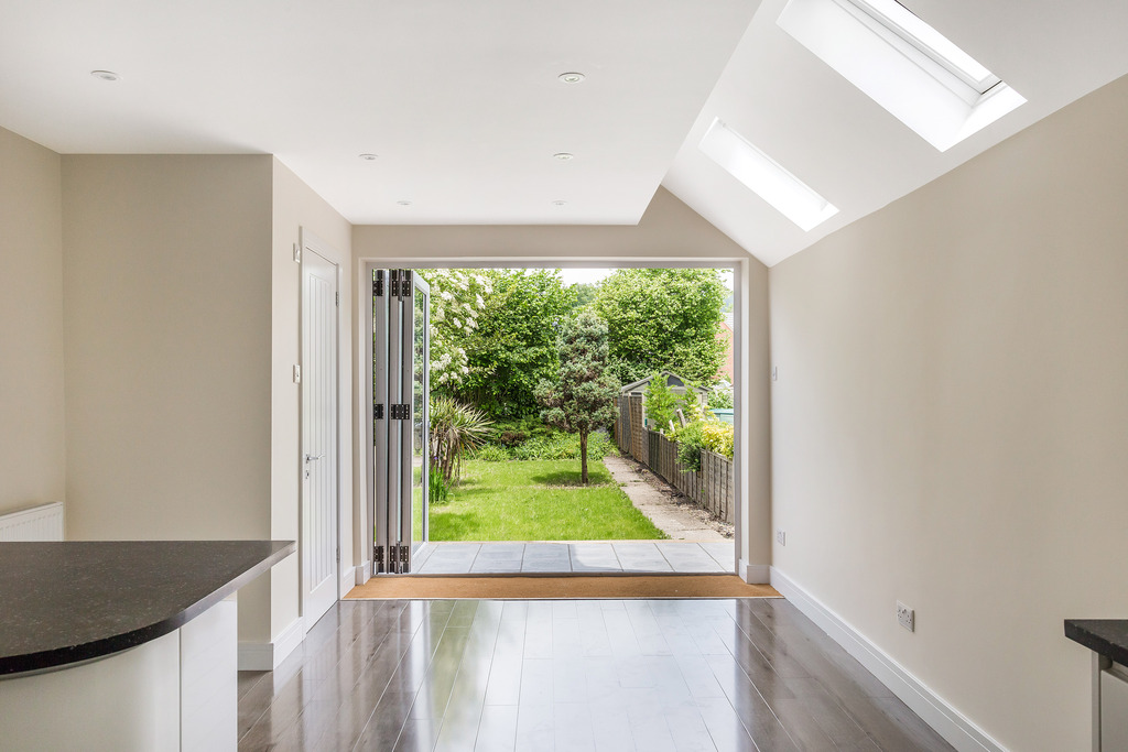 Free property report 38 Yorke Road, Reigate, RH2 9HB Chimnie