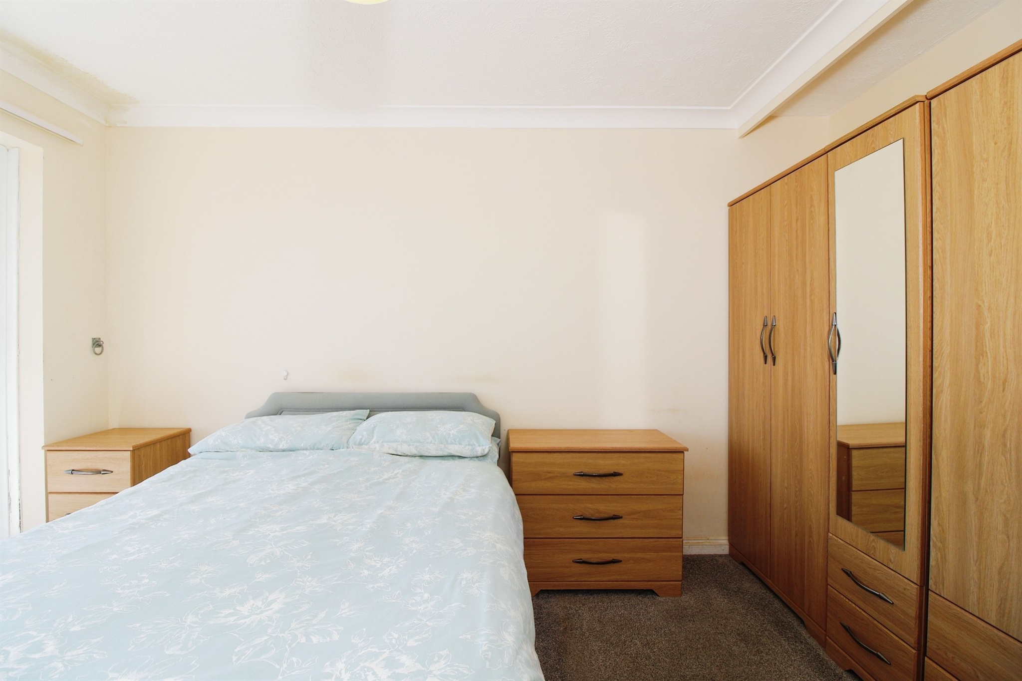 Photos of Rock Gardens, Bognor Regis PO21 65882239 PrimeLocation