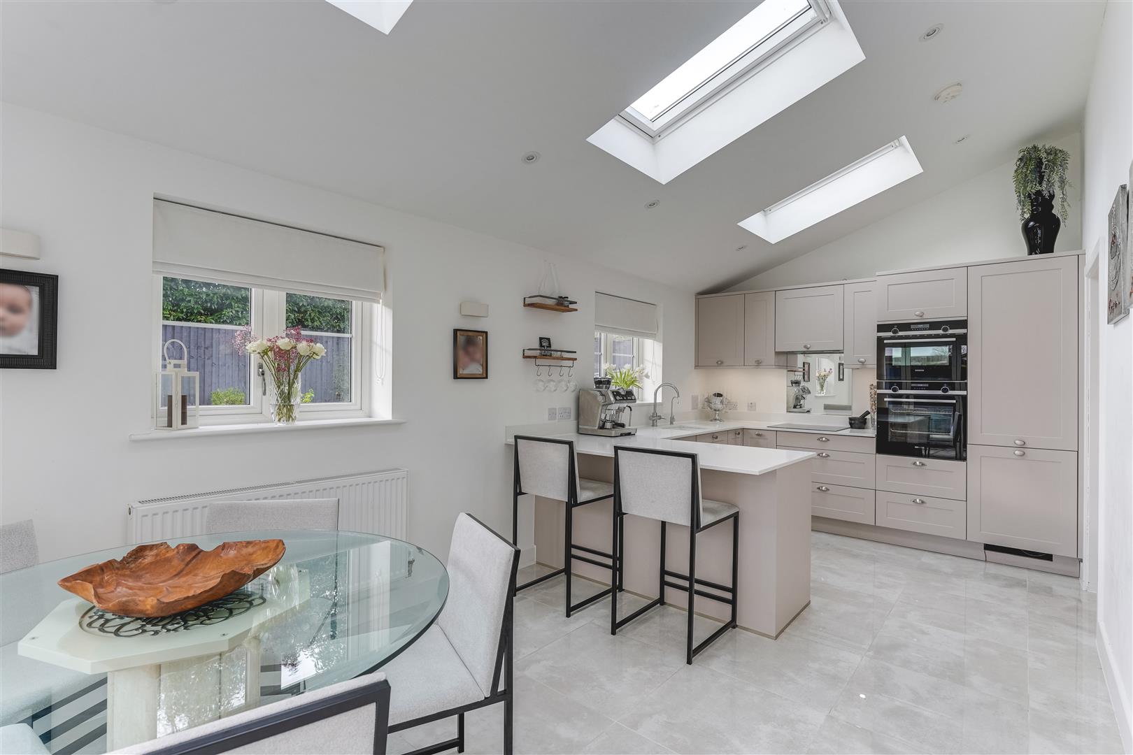 4, Redbank Close, Newport photo 4